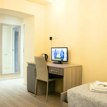 Hotel Diana *