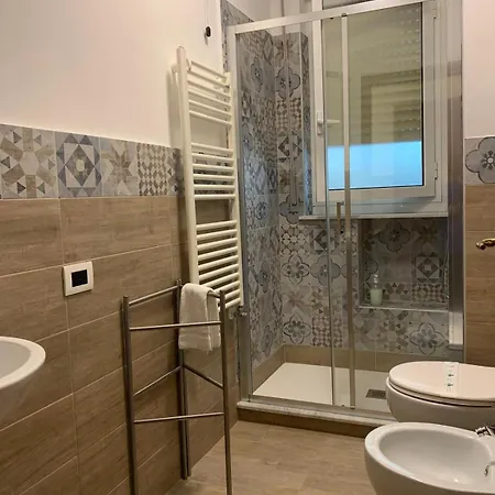 Diana Hotel