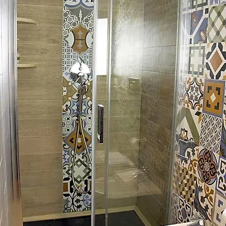 Hotell Diana Genua