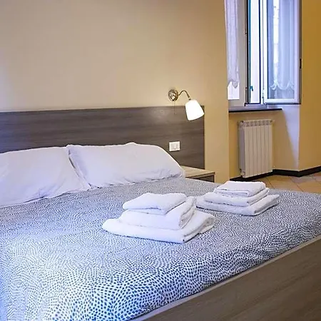 Hotell Diana Genua